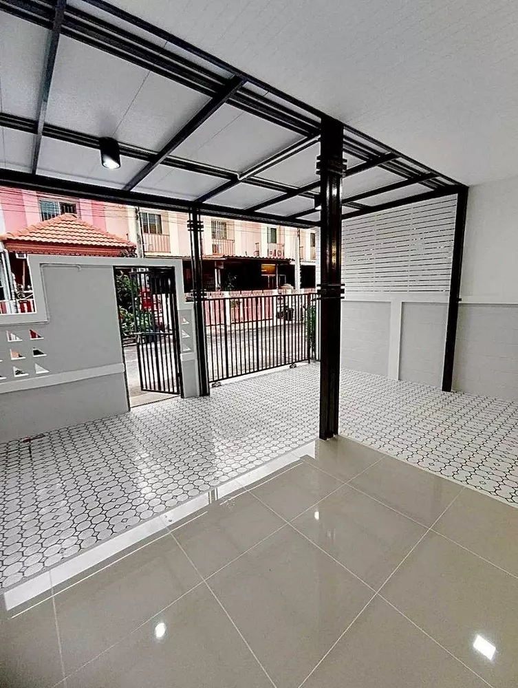 บ้านสวย ทำเลดี ติดถนนบางกรวย–ไทรน้อย #หมู่บ้านกานต์มณี (โซนเฟสใหม่) ตรงข้ามแมคโคร บางบัวทอง ทาวน์เฮ้าส์ 4 ห้องนอน รีโนเวทใหม่ (รูปที่ 5)
