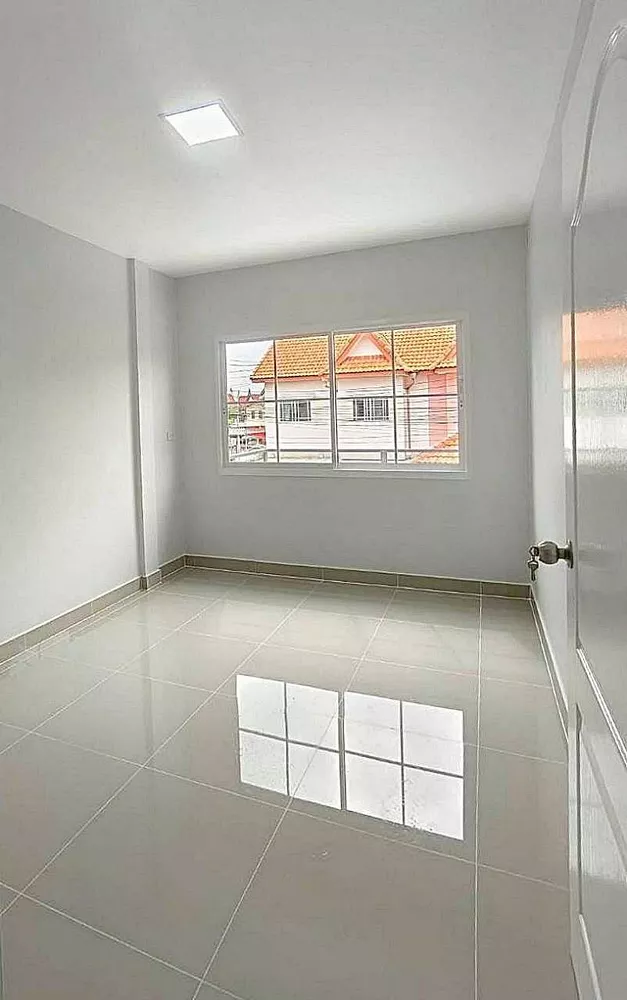 บ้านสวย ทำเลดี ติดถนนบางกรวย–ไทรน้อย #หมู่บ้านกานต์มณี (โซนเฟสใหม่) ตรงข้ามแมคโคร บางบัวทอง ทาวน์เฮ้าส์ 4 ห้องนอน รีโนเวทใหม่ (รูปที่ 12)