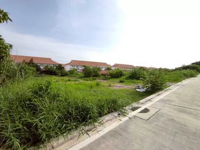 ที่ดิน ที่ดินเปล่า 1 ไร่ ใกล้สนามบินสุวรรณภุมิ เมก้าบางนา 400 sq.wa 10000000 thb มือสอง (รูปที่ 2)