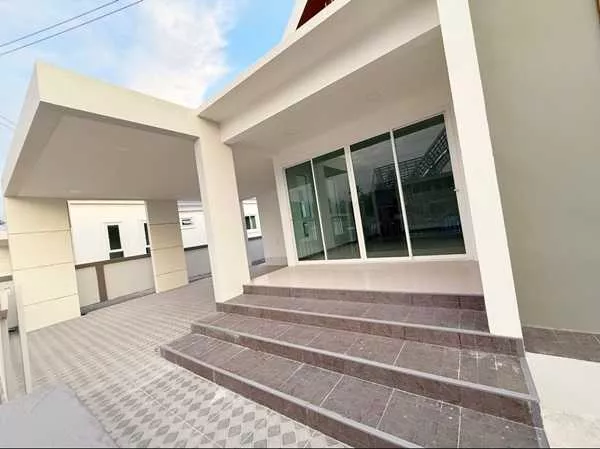 ขายบ้านเดี่ยวหลังใหญ่ โครงการ สมชายแกรนด์ -บ้านแพ้ว ใกล้แหล่งชุมชน แหล่งทำงาน ตลาดนัด โทร 081-3783300 (รูปที่ 4)