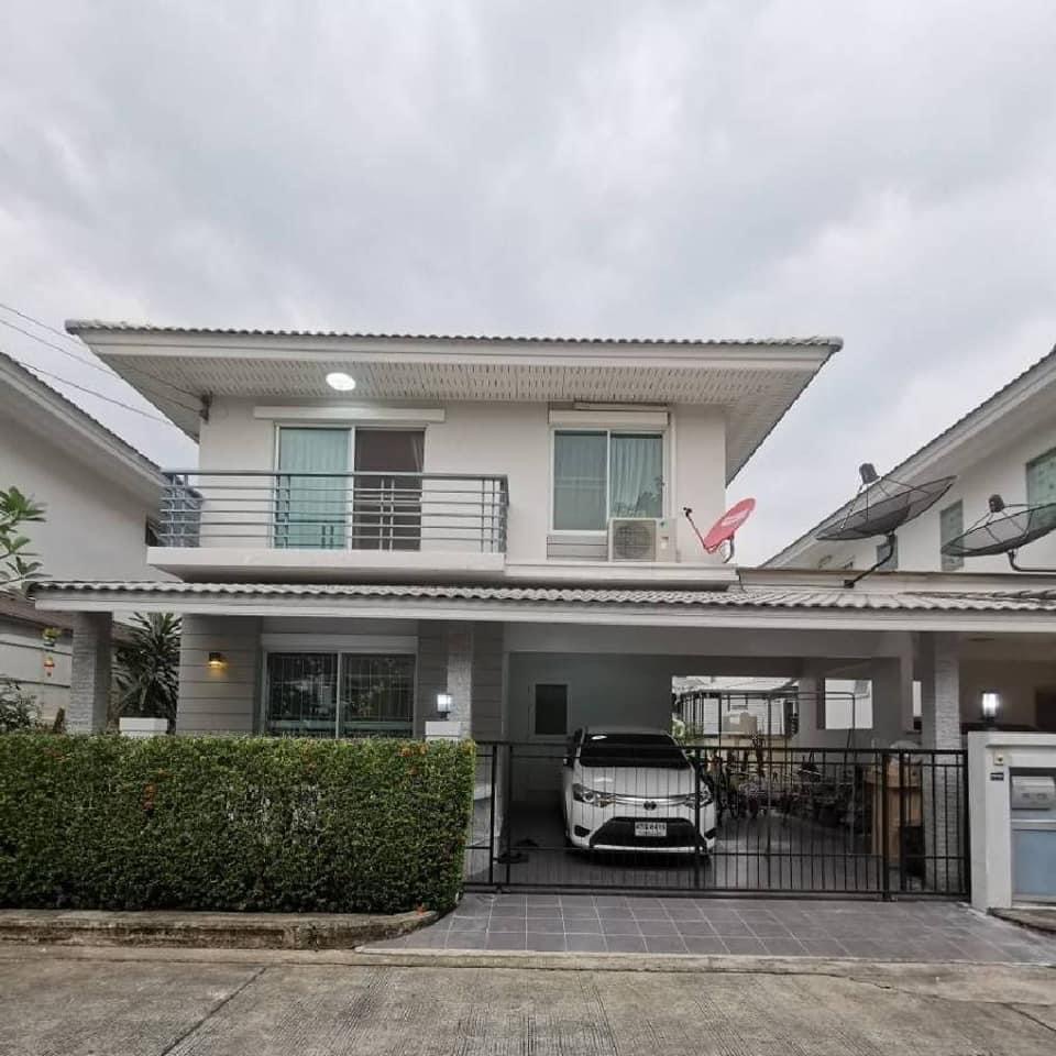 ขายบ้านสวย 2 ชั้น สภาพใหม่ พร้อมอยู่ต่อเติมแล้ว บรรยากาศทะเลสาบ หมู่บ้านเพอร์เฟค พาร์ค พระราม 5 - บางใหญ่