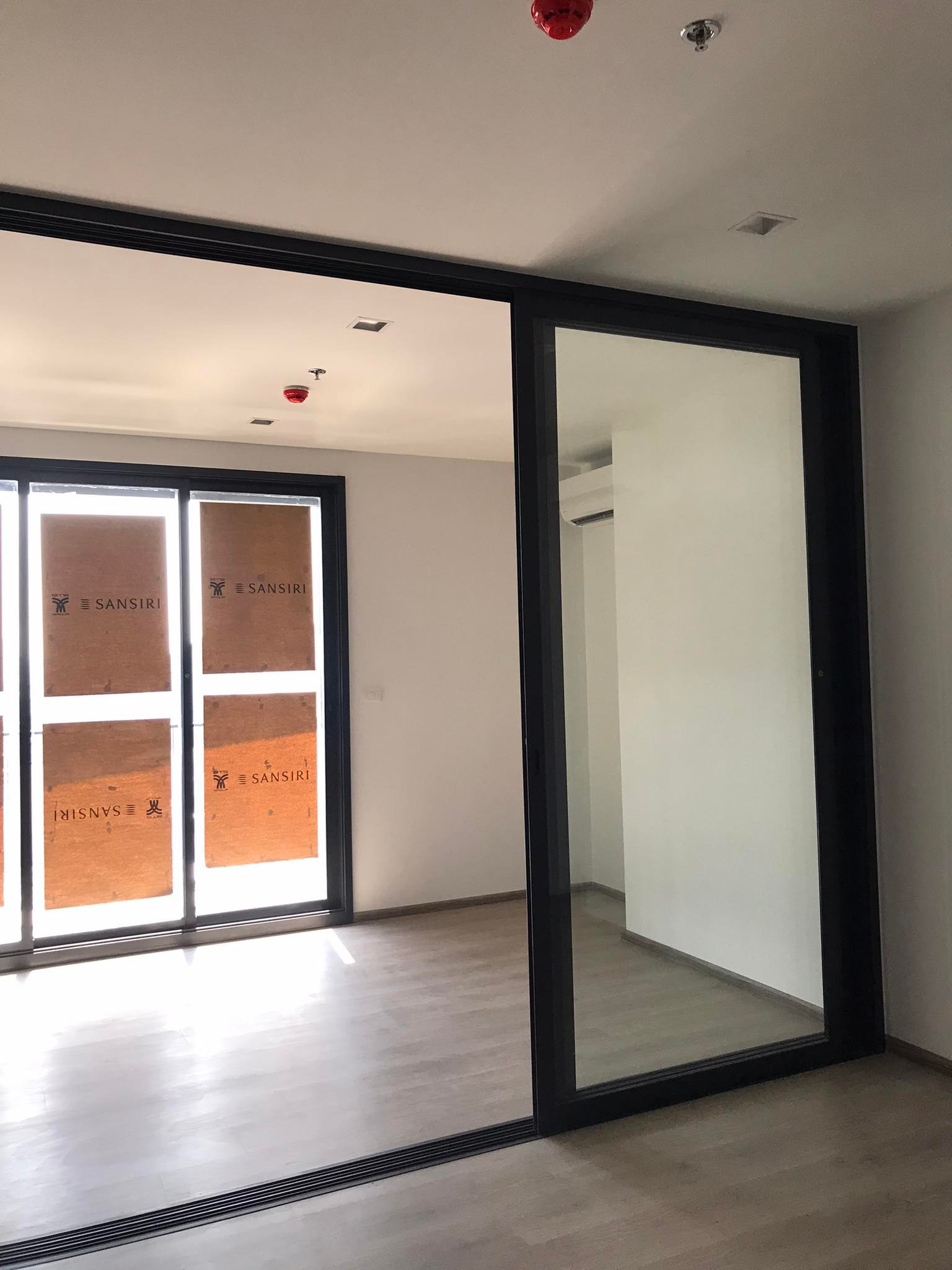 ขายดาวน์ เท่าทุน **229,000 บ.** The Line พหลโยธิน พาร์ค 33.31 ตร.ม. วิวเมือง ชั้นสูง ใกล้ Lotus, รพ.เปาโล (รูปที่ 11)