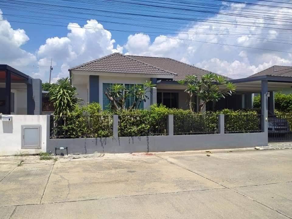 บ้านเดี่ยวเนื้อที่ 74 ตรว.(หมู่บ้านสิรัญญาบลูฮิลล์)