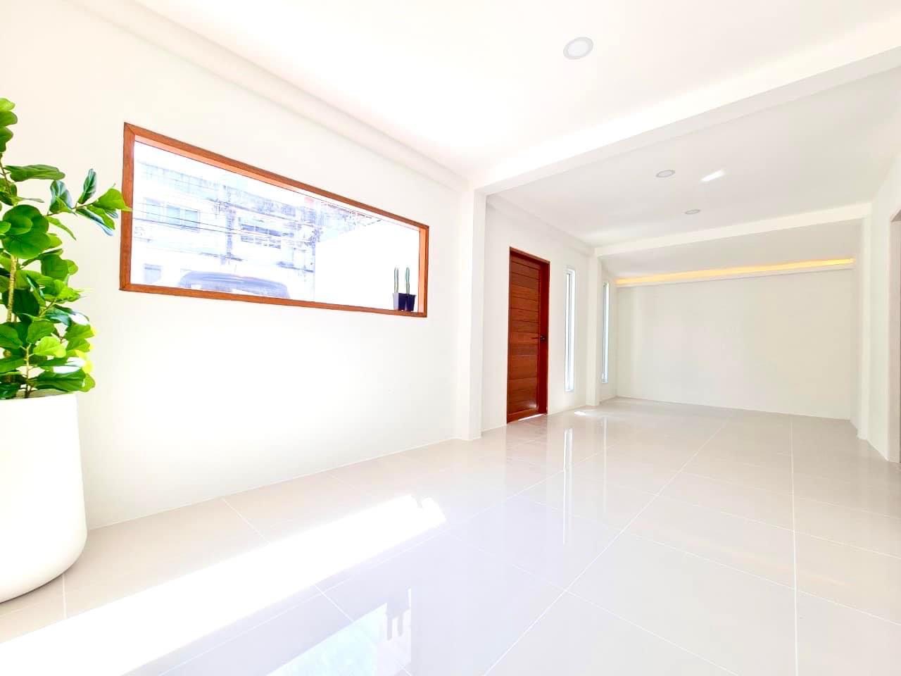 หมู่บ้านพรธิสาร3 ราชมงคลธัญบุรี คลอง6 (รูปที่ 4)