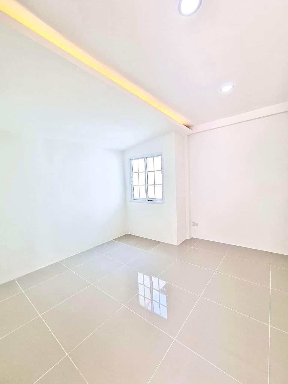 หมู่บ้านพรธิสาร3 ราชมงคลธัญบุรี คลอง6 (รูปที่ 7)