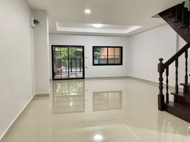หมู่บ้านจันทิมา (รูปที่ 5)