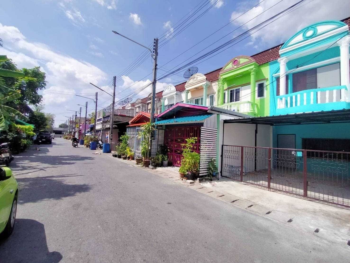 หมู่บ้านณรงค์วิลล่า (รูปที่ 2)
