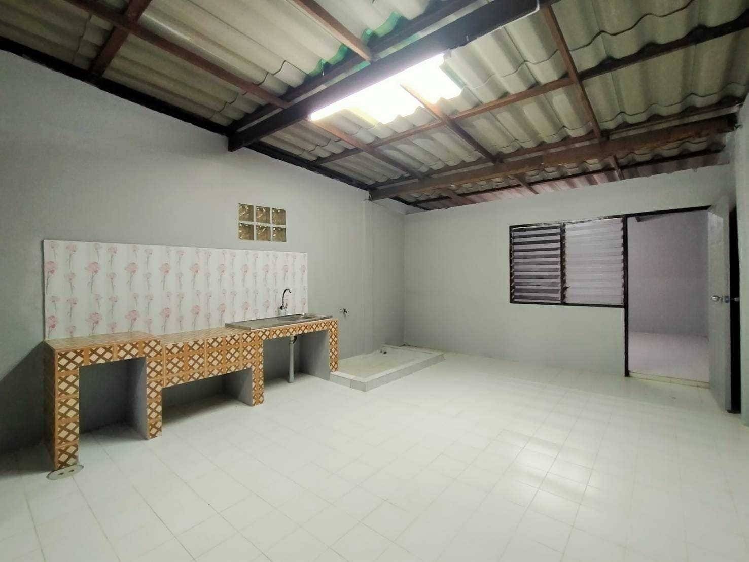 หมู่บ้านณรงค์วิลล่า (รูปที่ 11)