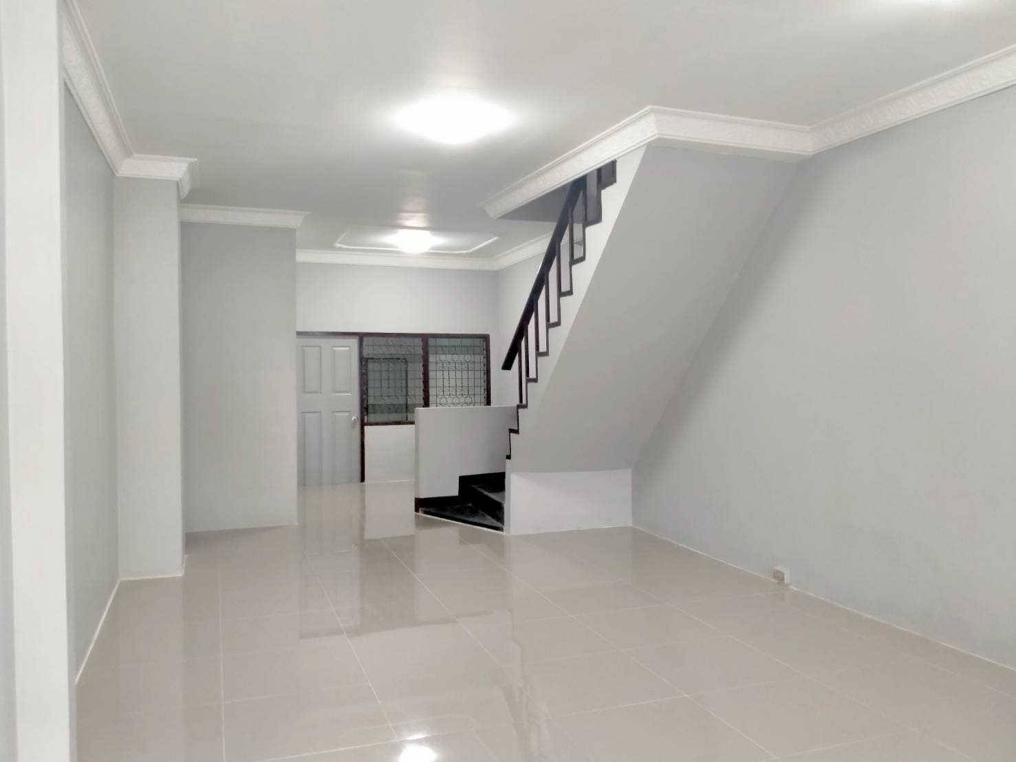 หมู่บ้านณรงค์วิลล่า (รูปที่ 4)