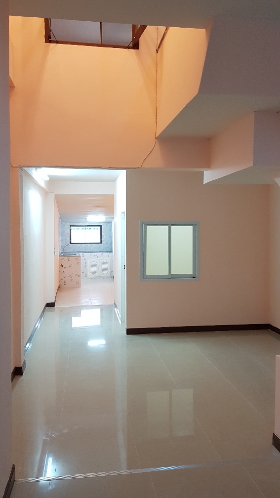 3ชั้น4ห้องนอนขายบ้านซอยเรวดีถนนรัตนาธิเบศเข้าใกล้เซ็นทรัล ใกล้รถไฟฟ้ารัตนาธิเบศกับติวานนท์ (รูปที่ 4)