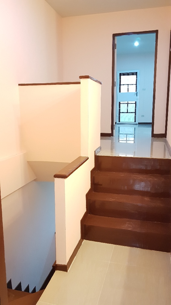 3ชั้น4ห้องนอนขายบ้านซอยเรวดีถนนรัตนาธิเบศเข้าใกล้เซ็นทรัล ใกล้รถไฟฟ้ารัตนาธิเบศกับติวานนท์ (รูปที่ 12)