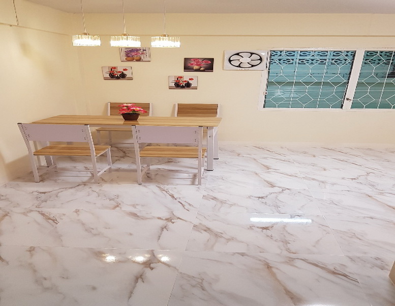 4ห้องนอน3ชั้นขายบ้านซอยเรวดี62ใกล้เซ็นทรัล ใกล้รถไฟฟ้ารัตนาธิเบศกับติวานนท์ 17วา ห้องนอนแต่ละห้องแยกชั้นกันส่วนตัว