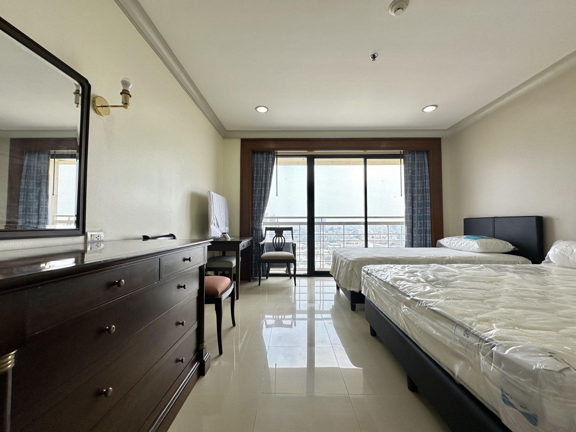 ขาย/ ให้เช่า สายลม สวีท พหลโยธิน ระเบียง 3 ด้าน ห้องมุม (รูปที่ 2)