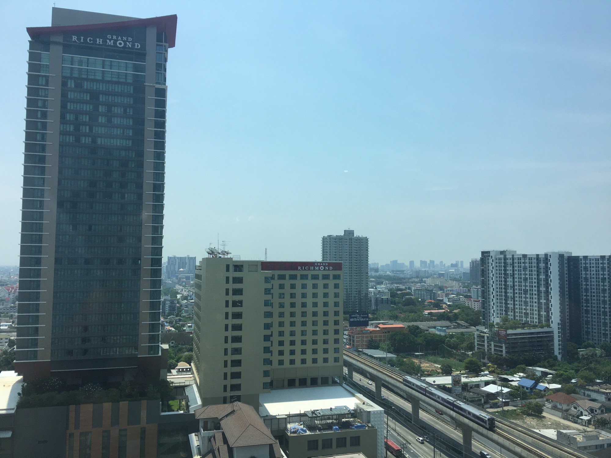 ขาย The Hotel Serviced Condo ติดรถไฟฟ้าสายสีม่วง : บางกระสอ (รูปที่ 9)