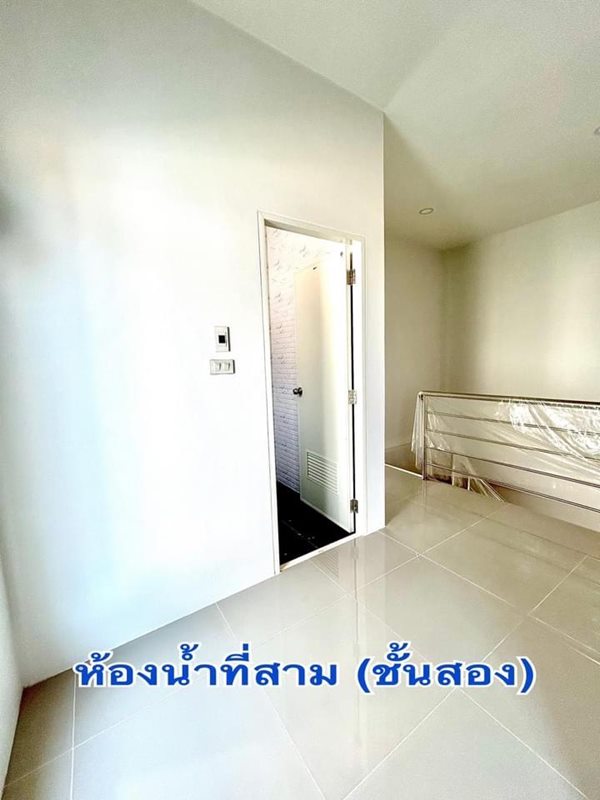 ทาวน์เฮ้าส์ บ้านแฝด 8 ยูนิต ใจกลางเมืองนครพนม ใกล้ ร.พ. จังหวัด เพียง 2.9 ล้าน โทร 086-321-0566 (รูปที่ 12)
