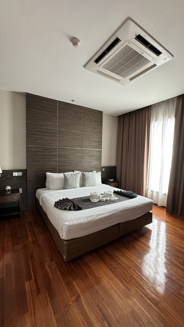 ให้เช่าห้องใหญ่ โรงแรม The Vertical Suite รายวัน รายสัปดาห์ รายเดือน ระยะสั้น โซนศรีนครินทร์ อ่อนนุช โทร 096-947-7788 (รูปที่ 8)