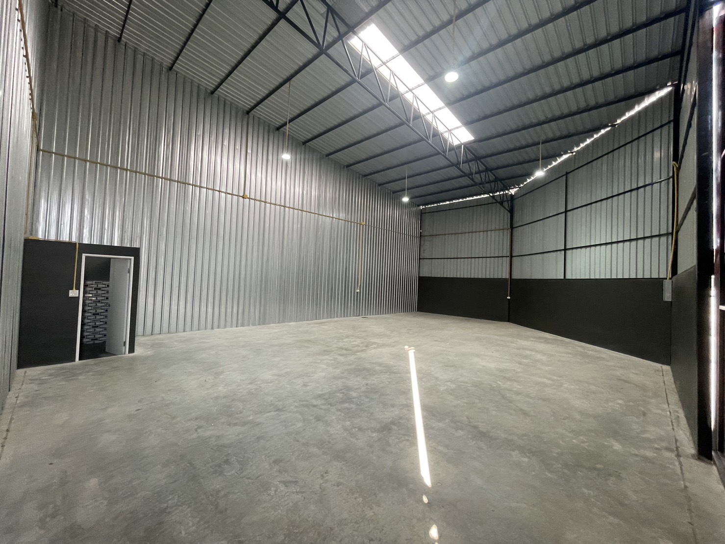 โกดังให้เช่าลำโพ2 วัดศรีเขตนันทาราม ซอยโรงเรียนสารสาสน์บางบัวทอง อ.บางบัวทอง จ.นนทบุรี (รูปที่ 5)