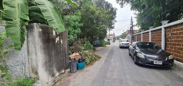 ขายโกดัง ขนาด 121 วา ครัวกลาง ตรงข้ามอิเกีย เมกะบางนา ซอยดีแคทลอน หมู่บ้านทุ่งเศรษฐี ราคาดี ติดต่อ/line 0619419639 (รูปที่ 9)