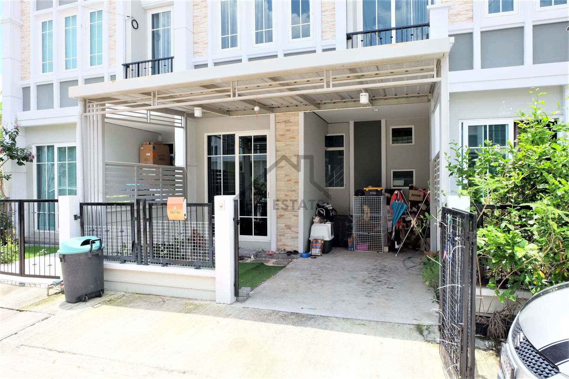 ทาวน์โฮม *** ทำเลดี ติดถนนใหญ่ หลังแฟชั่นไอซ์แลนด์ *** โครงการ #GoldenTown | รามอินทรา - วงแหวน (ซอยคู้บอน) (รูปที่ 3)