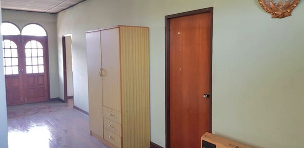 ขายบ้านเดี่ยว 2ชั้น นครปฐม เนื้อที่เกือบ 100 ตรว. เดินทางสะดวกใกล้ถนนใหญ่ โทร 0835164636 (รูปที่ 6)