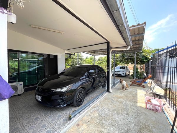 ขายบ้านเดี่ยว 2 ชั้น ปลูกสร้างเอง ม.1 ต.ช่องสาริกา อ.พัฒนานิคม จ.ลพบุรี Tel 081-5713517 (รูปที่ 6)