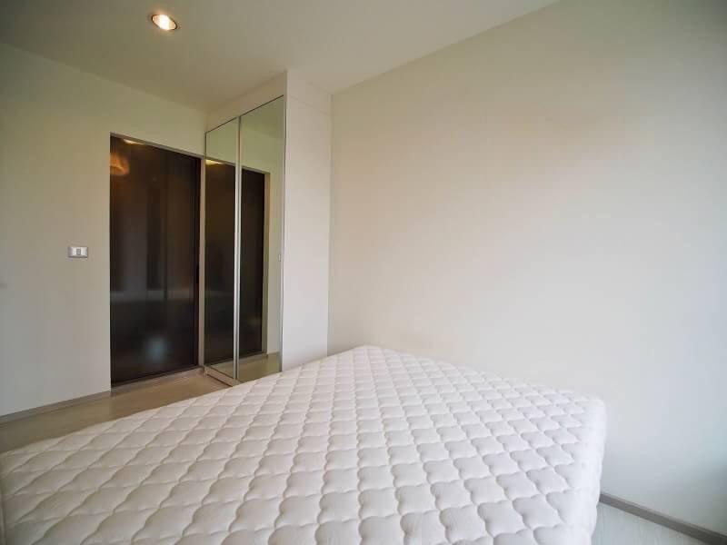 Rhythm Sukhumvit 42 Condo Next to BTS Ekamai and Gateway Plaza (รูปที่ 4)