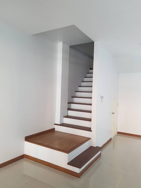 ขายทาวน์เฮาส์ 3.5 ชั้น ติดรถไฟฟ้า ใกล้ศูนย์ราชการ โครงการเฮ้าส์ 35 แจ้งวัฒนะ (Haus 35) โทร 0865198224 (รูปที่ 10)