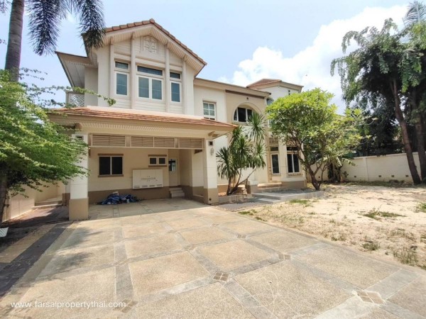 ขาย/ให้เช่าบ้านเดี่ยวหรู 2ชั้นเนื้อที่ 140 ตร.ว พื้นที่ใช้สอย 350 ตร.ม 3ห้องนอน 4ห้องน้ำ เฟอร์ครบ ถนนเลียบทางด่วน ลาดพร้าว  ราคาเช่า 85,000 บ/ด