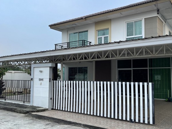 ขายบ้านเดี่ยว 2 ชั้น โครงการพันดารา 2 สระบุรี ขนาด 63 ตร.ว. ราคาเพียง 3.45 ล้านบาท (เจ้าของขายเอง เนื่องจากย้ายที่ทำงาน)