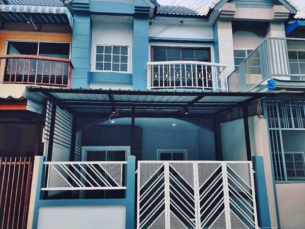 ขาย บ้านสวย รีโนเวทใหม่ เข้าซอยเพียง 60 เมตร #หมู่บ้านศุภากร ไทรน้อย ใกล้โกลบอล เฮ้าส์ ไทรน้อย