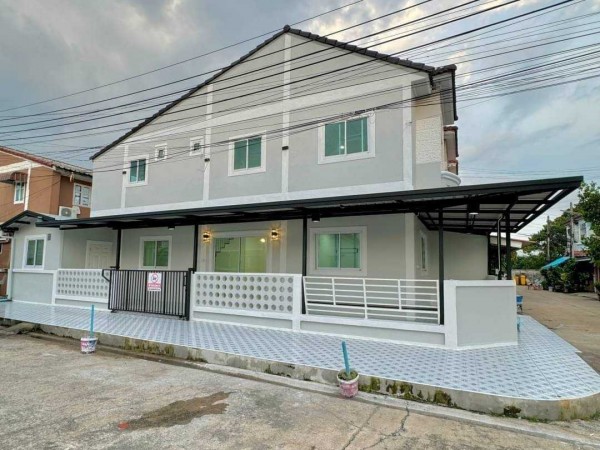 บ้านสวย หลังมุม ถนนเมน ค้าขายได้ #หมู่บ้านนันทิชา 3/8 บ้านกล้วย – ไทรน้อย ทาวน์เฮ้าส์ 4 ห้องนอน รีโนเวทใหม่