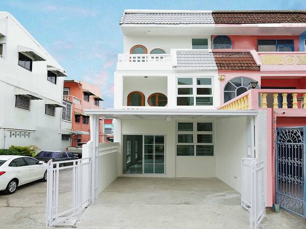 บ้านสวย หลังมุม รีโนเวทใหม่ สไตล์มินิมอล #หมู่บ้านเพชรประทาน เพชรเกษม 51 บางแค ทาวน์เฮ้าส์ 3 ชั้น ใกล้เดอะมอลล์ บางแค
