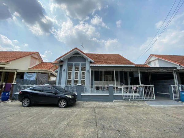 ขาย หมู่บ้านวรารักษ์ รังสิต - คลอง3 ถนนเลียบคลองหลวง