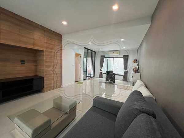 ให้เช่า หรือขาย บ้านทาวน์เฮ้าส์ Plex Bangna 3 ชั้น 3 ห้องนอน โทร 094-327-8878