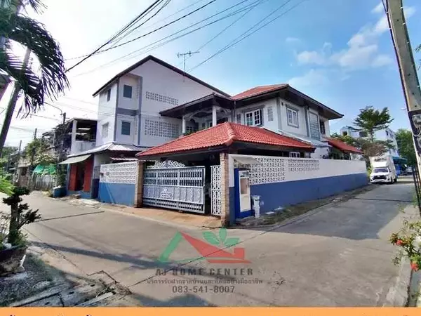 บ้านพร้อมหอพัก11ห้อง หลังมุม ขนาด87ตรว. ซ.เพชรเกษม79 แยก7
