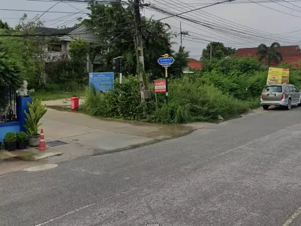 ขายที่ดินพร้อมบ้าน บ้านฉาง ระยอง ทำเลดี ติดถนนประชุมมิตร