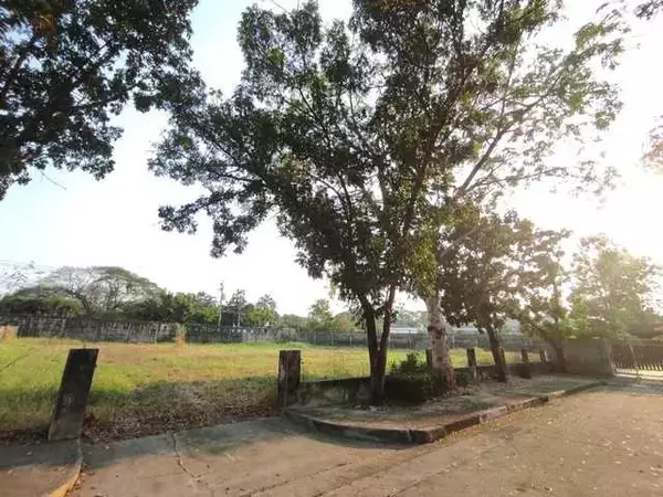พื้นที่ดิน ที่ดินหมู่บ้านเปล่า รามอินทรา ม.ปัญญาอินทราเฟส 9 พื้นที่ = 513 sq.wa ไม่ไกลจาก Fashion Island, สนามกอล์ฟปัญญาอินทรา น่าอยู่ใกล้สิ่งอำนวยควา