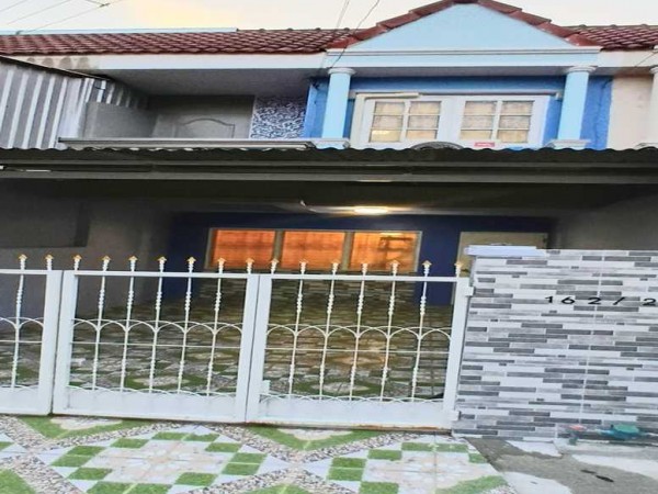 ขายหมู่บ้านปอผาสุขใกล้เซ็นทรัลเวสเกตติดถนนกาญจนาภิเษกตกแต่งใหม่ 3ห้องนอน
