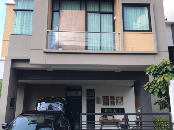 ขายบ้านแฝด 2 ชั้น หมู่บ้านเปี่ยมสุข แจ้งวัฒนะ - ศรีสมาน
